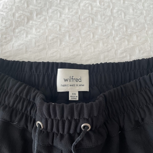 Aritzia Buffon Pant - Picture 3 of 4